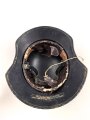 Stahlhelm Luftschutz, in allen Teilen originales Stück, ungereinigt