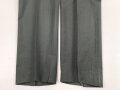 U.S. Army, Uniformjacke datiert 1981. Die Effekten scheinbar original vernäht, dazu eine passende Hose.