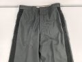 U.S. Army, Uniformjacke datiert 1971. Die Effekten scheinbar original vernäht, dazu eine passende Hose.