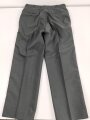 U.S. Army, Uniformjacke datiert 1971. Die Effekten scheinbar original vernäht, dazu eine passende Hose.