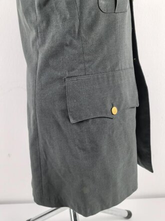 U.S. Army, Uniformjacke vermutlich aus dem 1980iger Jahren. Die Effekten scheinbar original vernäht