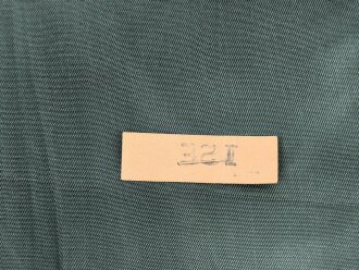 U.S. Army, Uniformjacke vermutlich aus dem 1980iger Jahren. Die Effekten scheinbar original vernäht