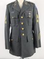 U.S. Army, Uniformjacke vermutlich aus dem 1980iger Jahren. Die Effekten scheinbar original vernäht