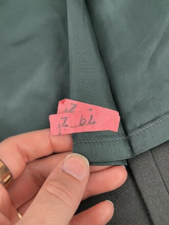 U.S. Army, Uniformjacke datiert 1975. Die Effekten scheinbar original vernäht