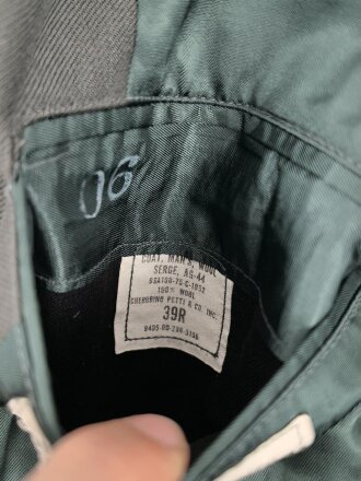U.S. Army, Uniformjacke datiert 1975. Die Effekten scheinbar original vernäht