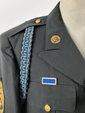 U.S. Army, Uniformjacke datiert 1975. Die Effekten scheinbar original vernäht