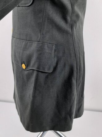 U.S. Army, Uniformjacke datiert 1975. Die Effekten scheinbar original vernäht