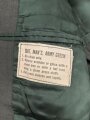 U.S. Army, Uniformjacke datiert 1976. Die Effekten scheinbar original vernäht, dazu eine passende Hose.