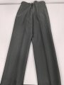 U.S. Army, Uniformjacke datiert 1976. Die Effekten scheinbar original vernäht, dazu eine passende Hose.