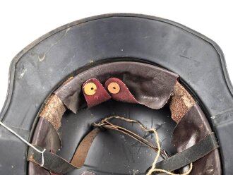 Stahlhelm Luftschutz, in allen Teilen originales Stück, ungereinigt