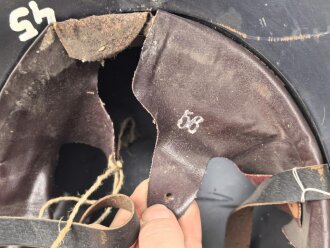 Stahlhelm Luftschutz, in allen Teilen originales Stück, ungereinigt