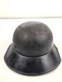 Stahlhelm Luftschutz, in allen Teilen originales Stück, ungereinigt