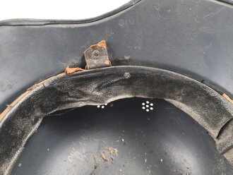 Stahlhelm Luftschutz, in allen Teilen originales Stück, ungereinigt