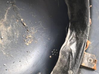Stahlhelm Luftschutz, in allen Teilen originales Stück, ungereinigt