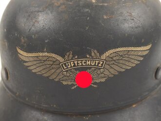 Stahlhelm Luftschutz, in allen Teilen originales Stück, ungereinigt
