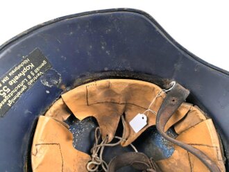 Stahlhelm Luftschutz, in allen Teilen originales Stück, ungereinigt