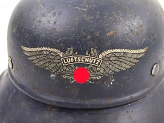 Stahlhelm Luftschutz, in allen Teilen originales Stück, ungereinigt