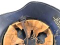 Stahlhelm Luftschutz, in allen Teilen originales Stück, ungereinigt