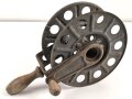 Handkabelrolle Wehrmacht. Originallack, ungereinigt, Durchmesser etwa 25cm, datiert 1939.