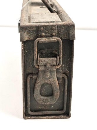Patronenkasten 41 Wehrmacht. Ungereinigtes Stück, Originallack.
