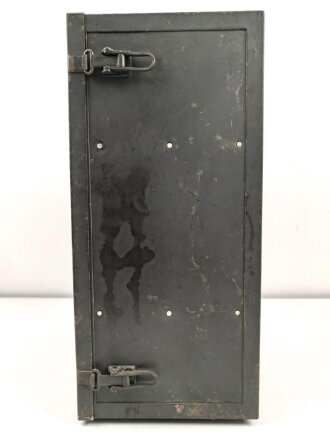 Transportkasten zum Fu.30 ( Funkpeiler) Richtgerät . Originallack, mit nummerngleichem  Gehäusedeckel. die Inneneinteilung ergänzt ?