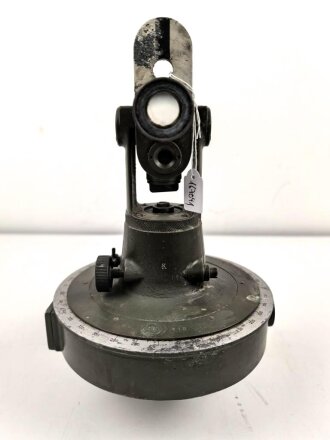 Richtkreis zum Fu.30 ( Funkpeiler) Richtgerät . Originallack, klare Durchsicht, Hersteller Ert, ungereinigt