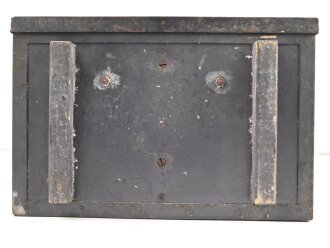 Satz Richtgerät für Funkpeiler Fu.30a. . Originallack,  Hersteller Ertl München. Nicht Vollständig, mit zugehörigem Gehäusedeckel