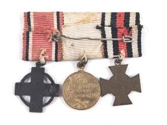 Miniaturspange eines preussischen Rot Kreuz Angehörigen, die Ehrenzeichen in 16mm Ausgeführt,