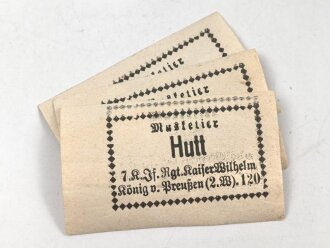 Kaiserreich und 1.Weltkrieg, drei Papieretiketten des Musketier Hutt, Infanterie Regiment 120. Maße je 4,5 x 7,5cm