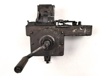 Gurtfüller für Maschinengewehr 50 Schuss Gurt Wehrmacht. Hersteller cnx. Meiner Meinung nach ein guter Wasserfund. beweglich