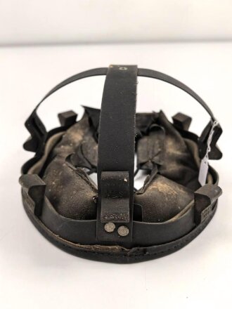 Großbritannien Innenfutter für einen Stahlhelm, guter Zustand, datiert 1949. Ungereinigt