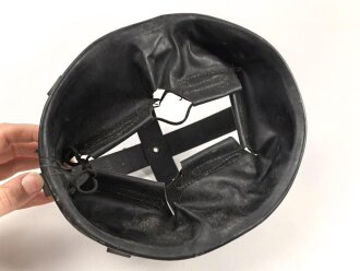 Großbritannien Innenfutter für einen Stahlhelm, guter Zustand, datiert 1949. Ungereinigt