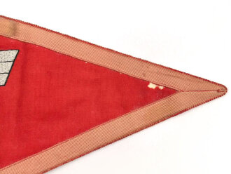 Kraftfahrzeugstander für ein Fahrzeug der Gauleitung der NSDAP. Alterspuren, Maße 23,5 x 32,5cm