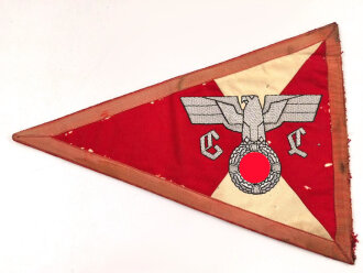 Kraftfahrzeugstander für ein Fahrzeug der Gauleitung der NSDAP. Alterspuren, Maße 23,5 x 32,5cm