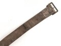 Eindornkoppel ungeschwarzes Leder, Höhe 40mm, Gesamtlänge etwa 94cm, Eisenschloss