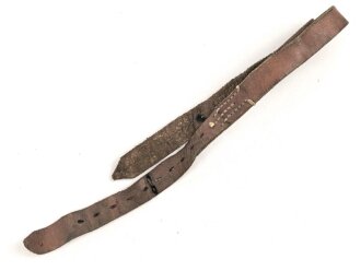 Lederriemen braun,  Breite knapp 2,5cm, Länge etwa 67cm