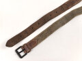 Leder/ Leinenriemen braun, Breite knapp über 3cm, Länge etwa 120cm, Alter und Herkunft unbekannt