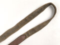 Leder/ Leinenriemen braun, Breite knapp über 3cm, Länge etwa 120cm, Alter und Herkunft unbekannt