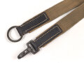 Leder/ Leinenriemen geschwärzt, Breite knapp 4cm, eiserne Beschläge Länge etwa 90cm, Alter und Herkunft unbekannt