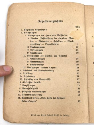 "Richtig helfen bei Unfällen und plötzlichen Erkrankungen" 97 Seiten, DIN A5, gebraucht