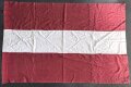Österreich Fahne, mit hoher wahrscheinlichkeit aus den 1930iger Jahren, stammt aus einem alten Bestand mit vielen Hakenkreuzfahnen und Teilen davon. Maße 110 x 160cm