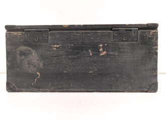 Fernschreibstationskasten Wehrmacht. Maße etwa 46 x 51 x 23cm. Originallack, ungereinigtes Stück
