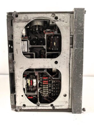 Funk Horch Empfänger Eb, Fu.H.Eb. datiert 1941. Seltenes Gerät, Originallack, Funktion nicht geprüft.
