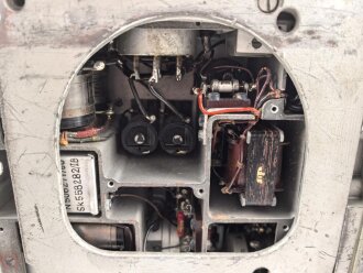 Funk Horch Empfänger Eb, Fu.H.Eb. datiert 1941. Seltenes Gerät, Originallack, Funktion nicht geprüft.