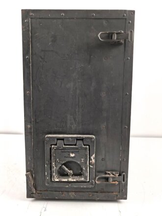 Funk Horch Empfänger a, Fu.H.a. Gerät Nummer 337, datiert 1942. Originallack, Funktion nicht geprüft.