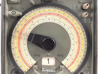 Funk Horch Empfänger a, Fu.H.a. Gerät Nummer 337, datiert 1942. Originallack, Funktion nicht geprüft.