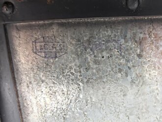 Transportkasten "Fu 6 ( Vorrat)" Originallack, ungereinigtes Stück mit zugehörigem Gehäusedeckel, gehört ins KFZ61.
