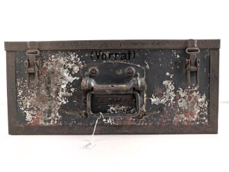 Transportkasten "Fu 6 ( Vorrat)" Originallack, ungereinigtes Stück mit zugehörigem Gehäusedeckel, gehört ins KFZ61.