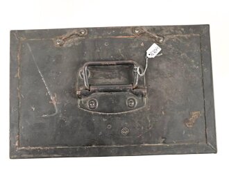 Morse Schreiber 5 Wehrmacht ( M.S. 5 ) Hersteller Rudolf Hell. Original lackiertes Gerät in sehr gutem Gesamtzustand, Funktion nicht geprüft. Nach dem Krieg weiterbenutzt