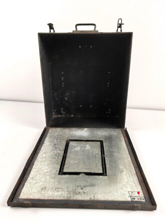 Transportkasten "Fu 5 ( Vorrat)" Originallack, ungereinigtes Stück mit zugehörigem Gehäusedeckel, gehört ins KFZ61.